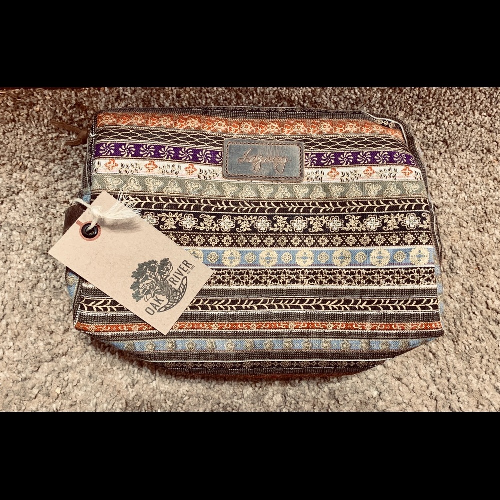 Oak River Cosmetic bag